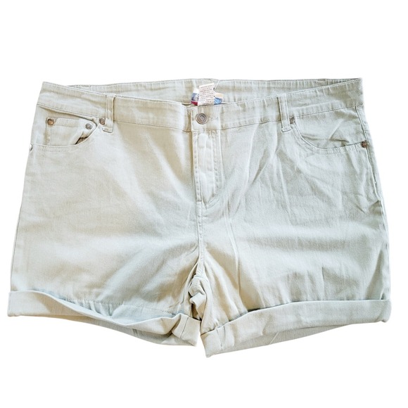 Las Olas 18 Stretch Denim Cuff Shorts Bermuda 18‎ Cuffed Leg Color SAGE NWT - Picture 1 of 8